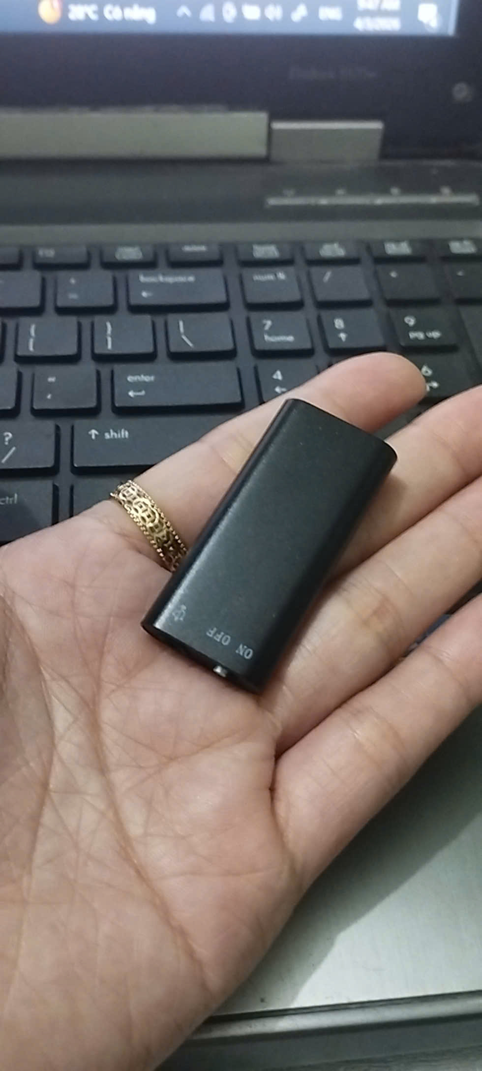 Máy ghi âm giấu kín tại Đà Lạt